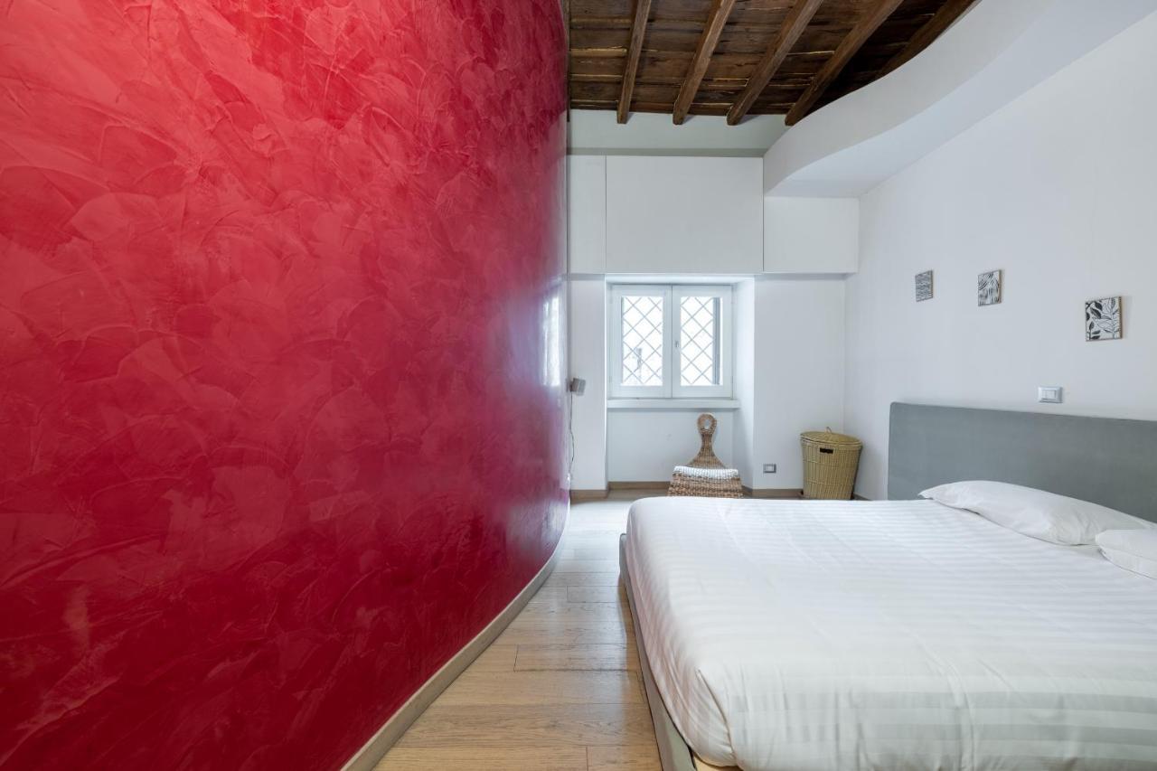 Modern Apartment In Campo De Fiori Rome Bagian luar foto